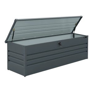 Geöffnete, anthrazitfarbene Axi Gartenbox Miles 1000 aus Metall für die Aufbewahrung im Garten.
