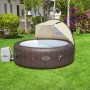 Bestway LAY-Z-SPA mit Sonnenschutzdach im Garten. Whirlpool Abdeckung für mehr Komfort.