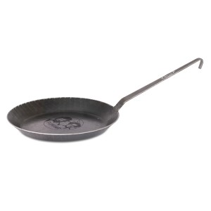 Dunkelgraue Petromax Schmiedeeiserne Pfanne 28cm, Spencer & Hill Edition, mit langem Stiel und Bud & Terence Motiv.