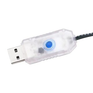 Detailaufnahme: USB-Stecker und Steuerung für vidaXL Weihnachtsbaum Kegelform mit LEDs.
