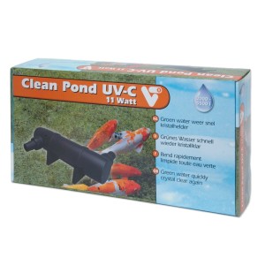 Verpackung des Velda Clean Pond UV-C 11 Watt Teichklärers. Zeigt schwarzes Gerät, Koi-Fische und klares Wasser für Teiche bis 5500L.