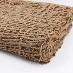 Aquagart Böschungsmatte, 1,2m breit, aus Jute zum Schutz von Teichfolien und zur Uferbefestigung.