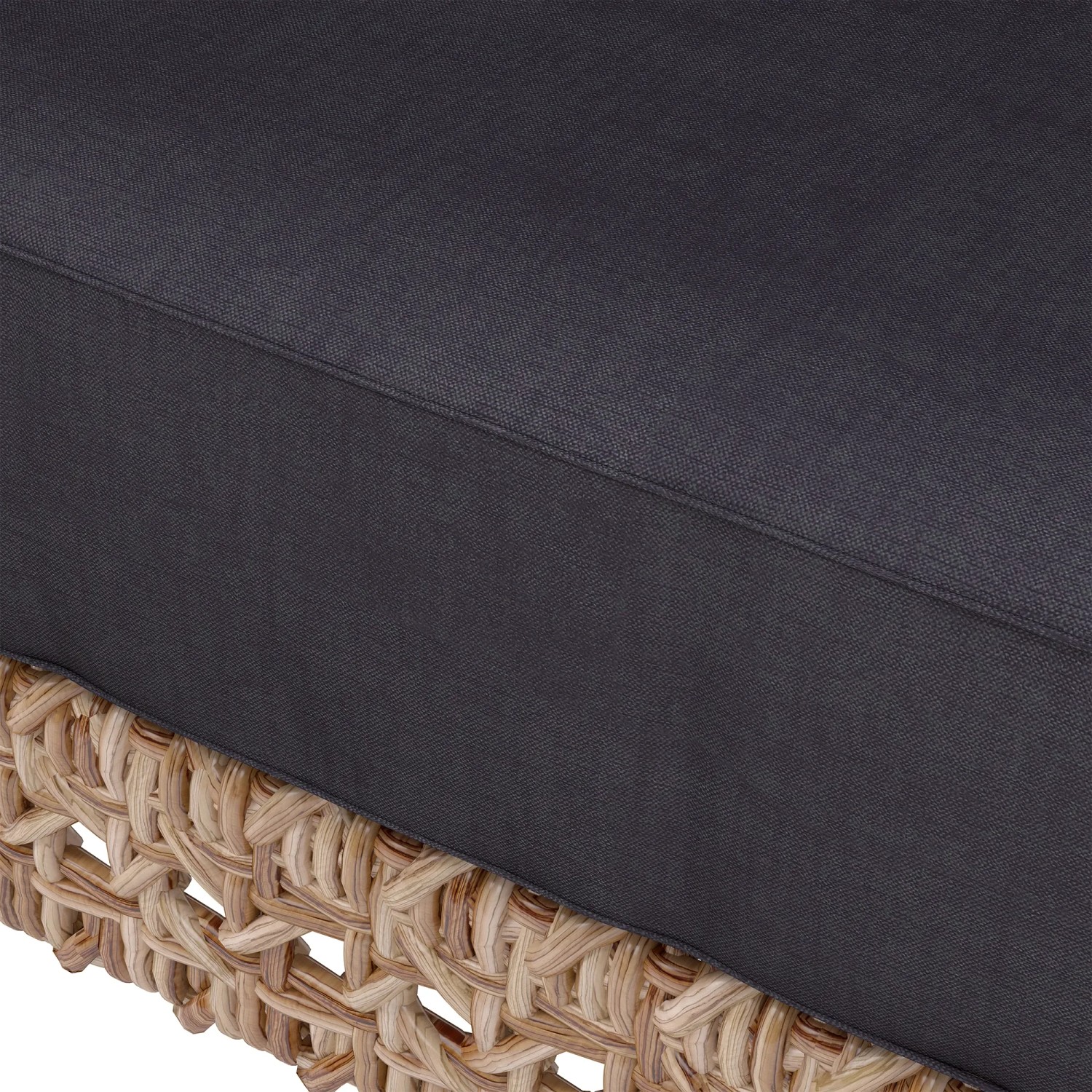 Detailaufnahme: Polyrattan Lounge-Set Junee mit anthrazitfarbenen Auflagen.