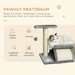 PawHut Kratzbaum grau mit Sisalstamm, Plüschhöhle und Spielball. Katze ruht auf der Liegefläche.