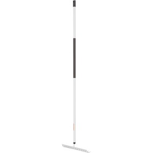 Fiskars Light Rechen, 36 cm breit, mit 14 Zinken und langem Stiel für Gartenarbeiten.