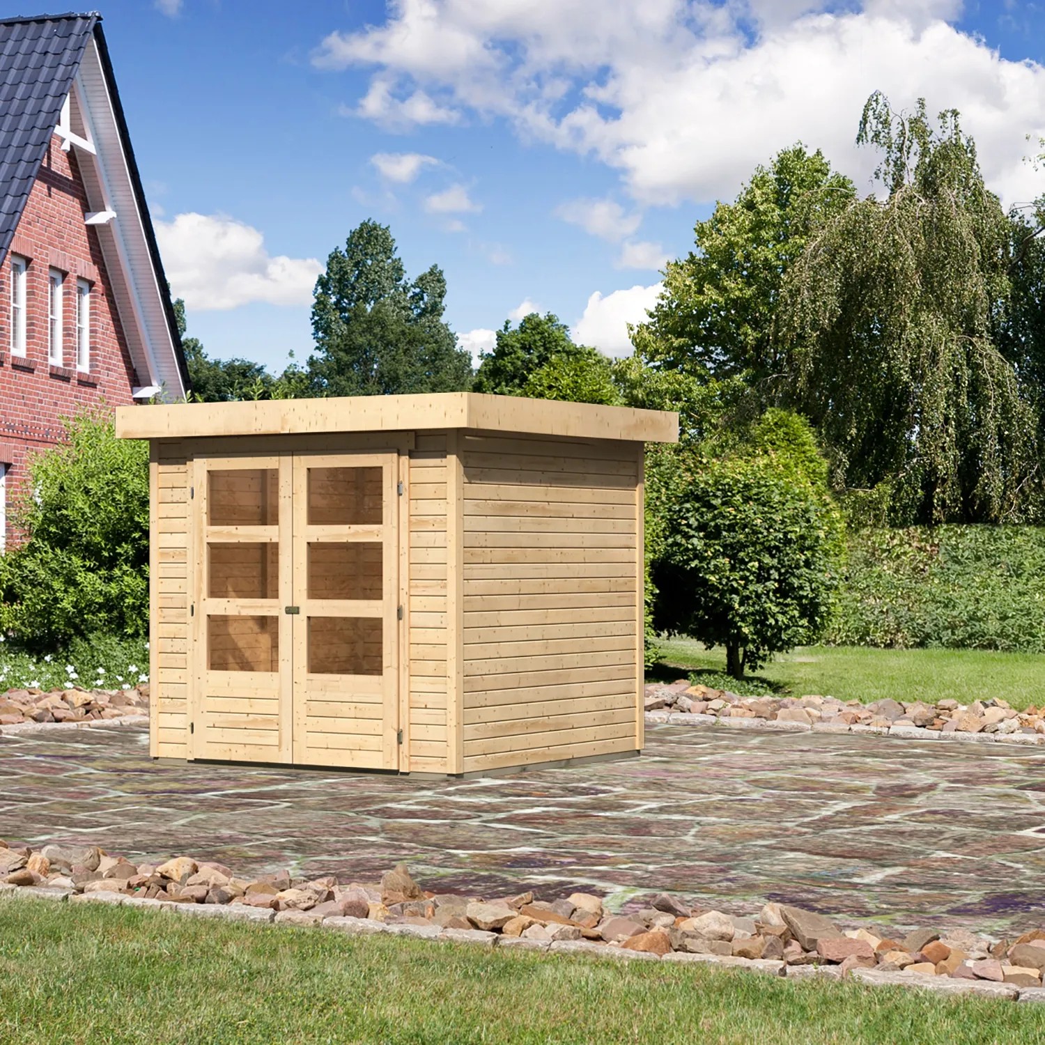 Naturbelassenes Karibu Express Gartenhaus Speedy A mit Doppeltür im Garten.