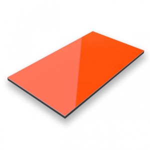 Orangefarbene Aluverbundplatte, 150x75 cm, 3 mm stark, für Innen- und Außenanwendungen.