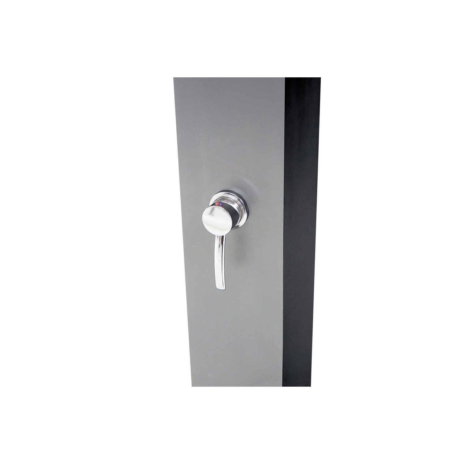 Detailaufnahme: Steinbach Speed Shower Solardusche Deluxe mit Mischbatterie.