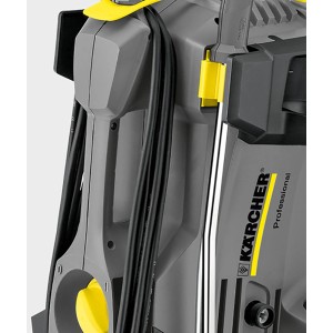 Detailaufnahme des Kärcher Hochdruckreinigers HD 5/11 P Plus mit Kabelaufwicklung.