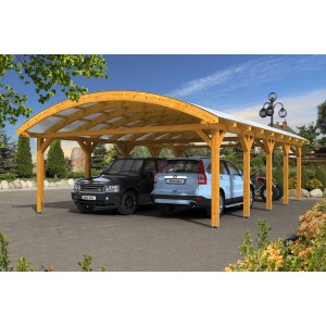 Skan Holz Doppelcarport Franken Eiche hell mit zwei geparkten Autos und Motorrad.
