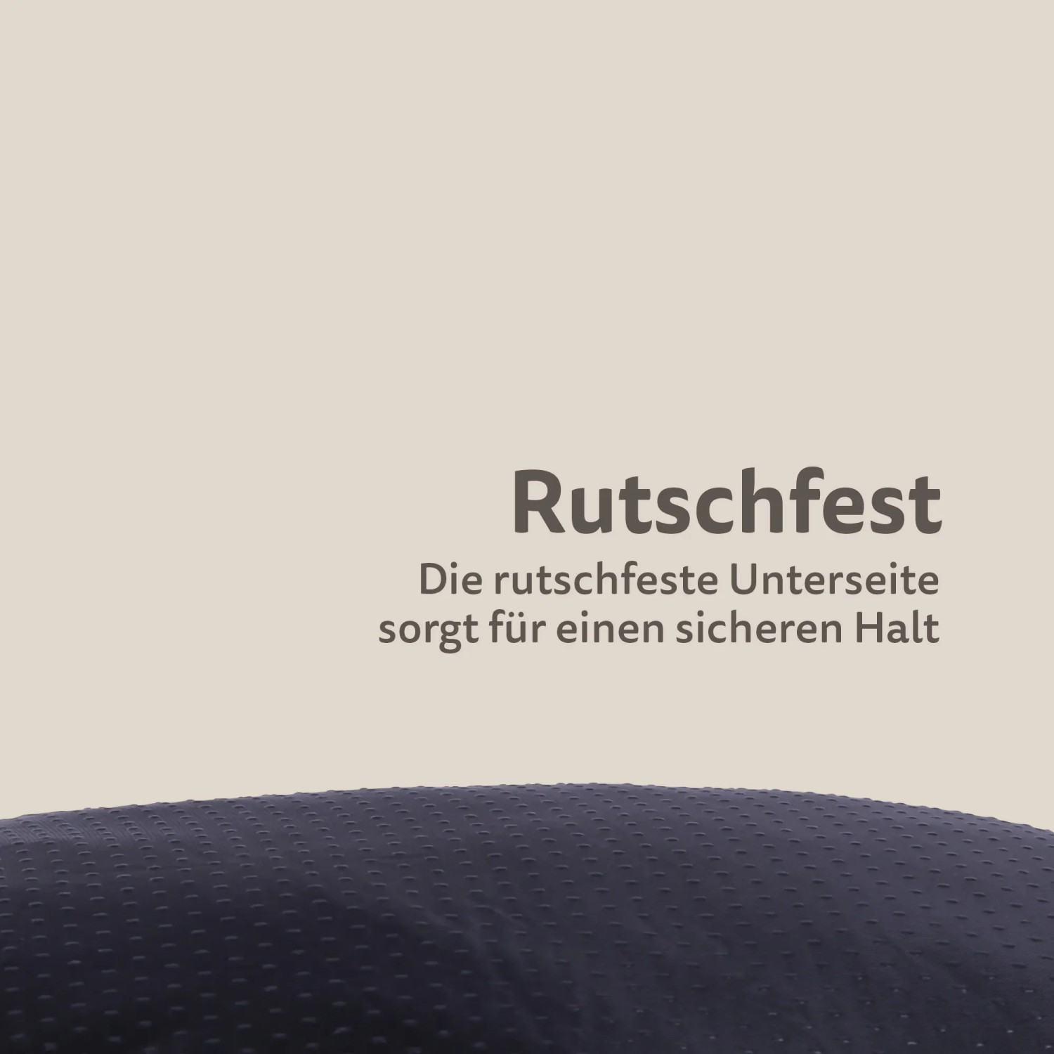 Detailaufnahme der rutschfesten Unterseite des beigen Bestlivings Haustierbetts.