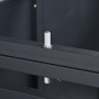 Detailaufnahme: Anthrazitfarbene Westmann Mülltonnenbox Tonus 2, Befestigungselement.