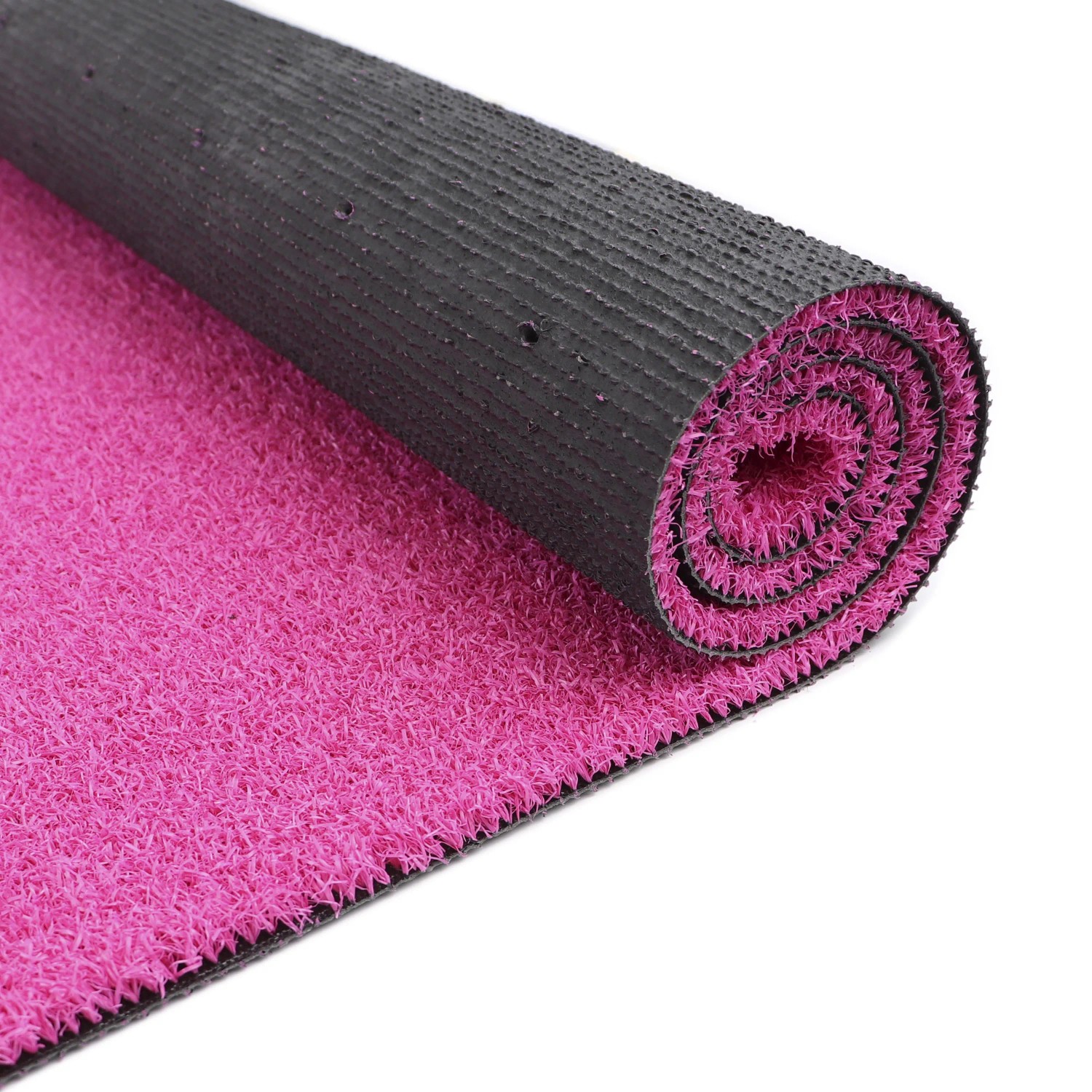 Gerollter pinker Primaflor Kunstrasen Colorplay mit strukturierter Oberfläche und wasserdurchlässigem Rücken für Balkon & Terrasse.
