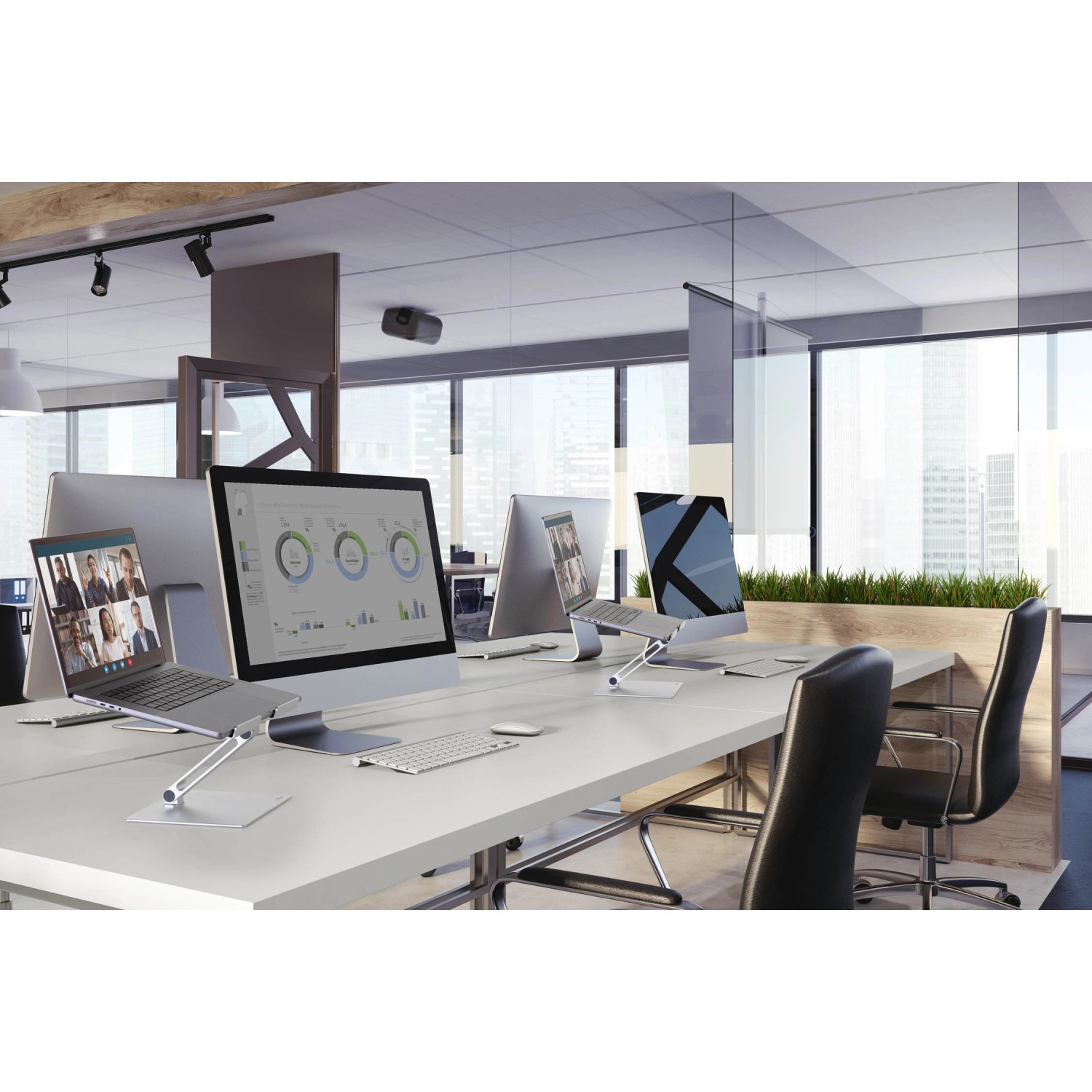 Silberner Durable Laptop-Tischständer, höhen- und winkelverstellbar, für Bürobedarf.