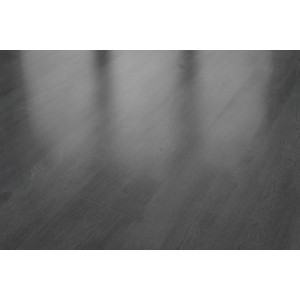 Classen Laminat 8 mm Wasserfest Oak Black, dunkler Laminatboden in Holzoptik.