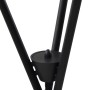 Detailaufnahme der schwarzen Lucande Visata Dreibein-Stehlampe aus Metall.