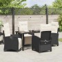Schwarze 5-teilige Garten Essgruppe aus Poly Rattan mit Tisch und Stühlen.