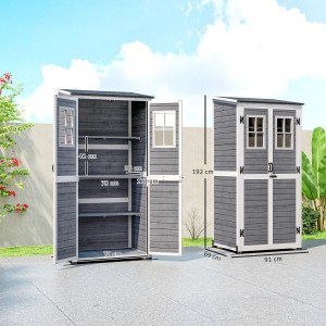 Outsunny Gartenschrank aus Tannenholz, hellgrau, mit Regalen und Fenstern.