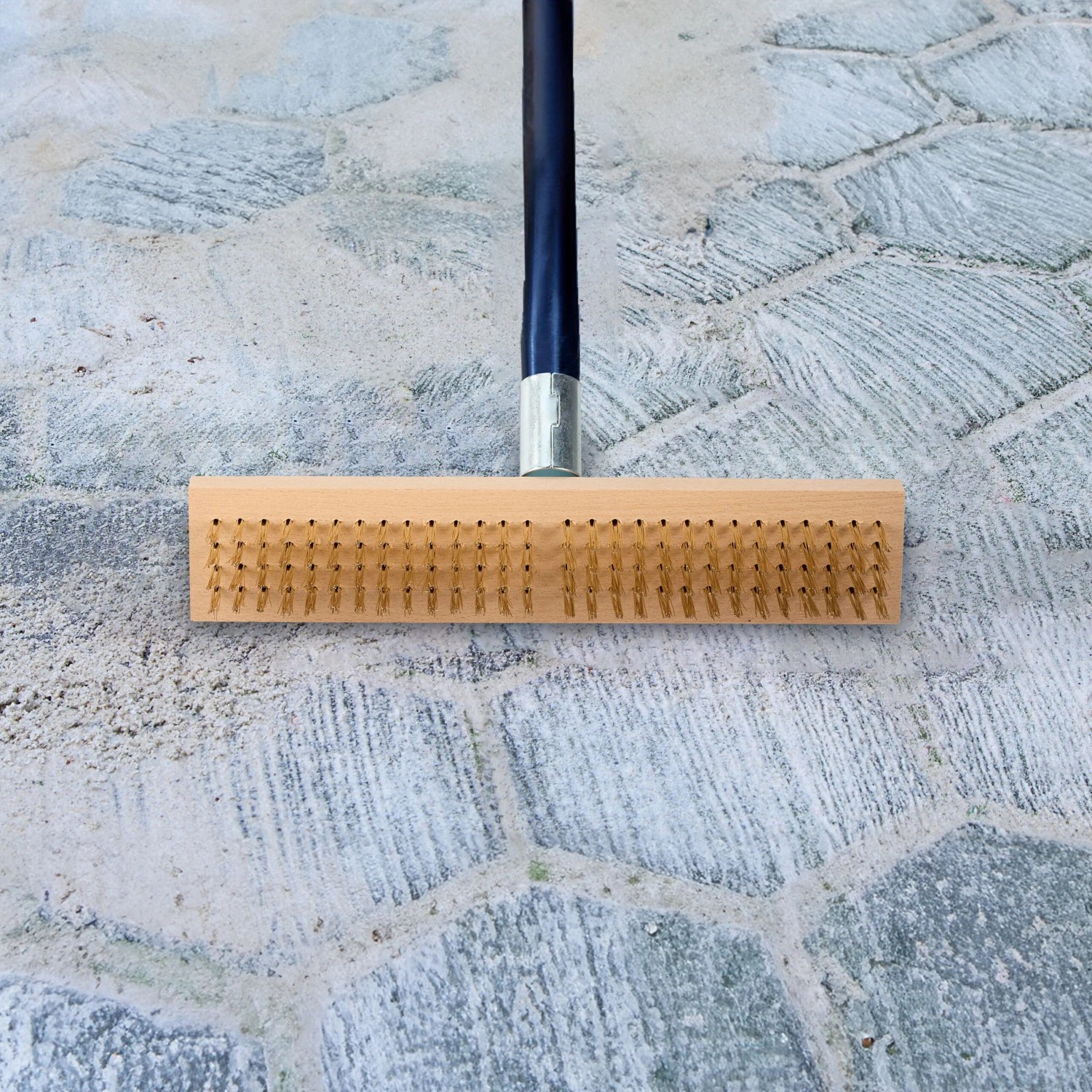 Relaxdays Drahtbesen 2er Set Buchenholz Stahlborsten 30 cm Breite_5