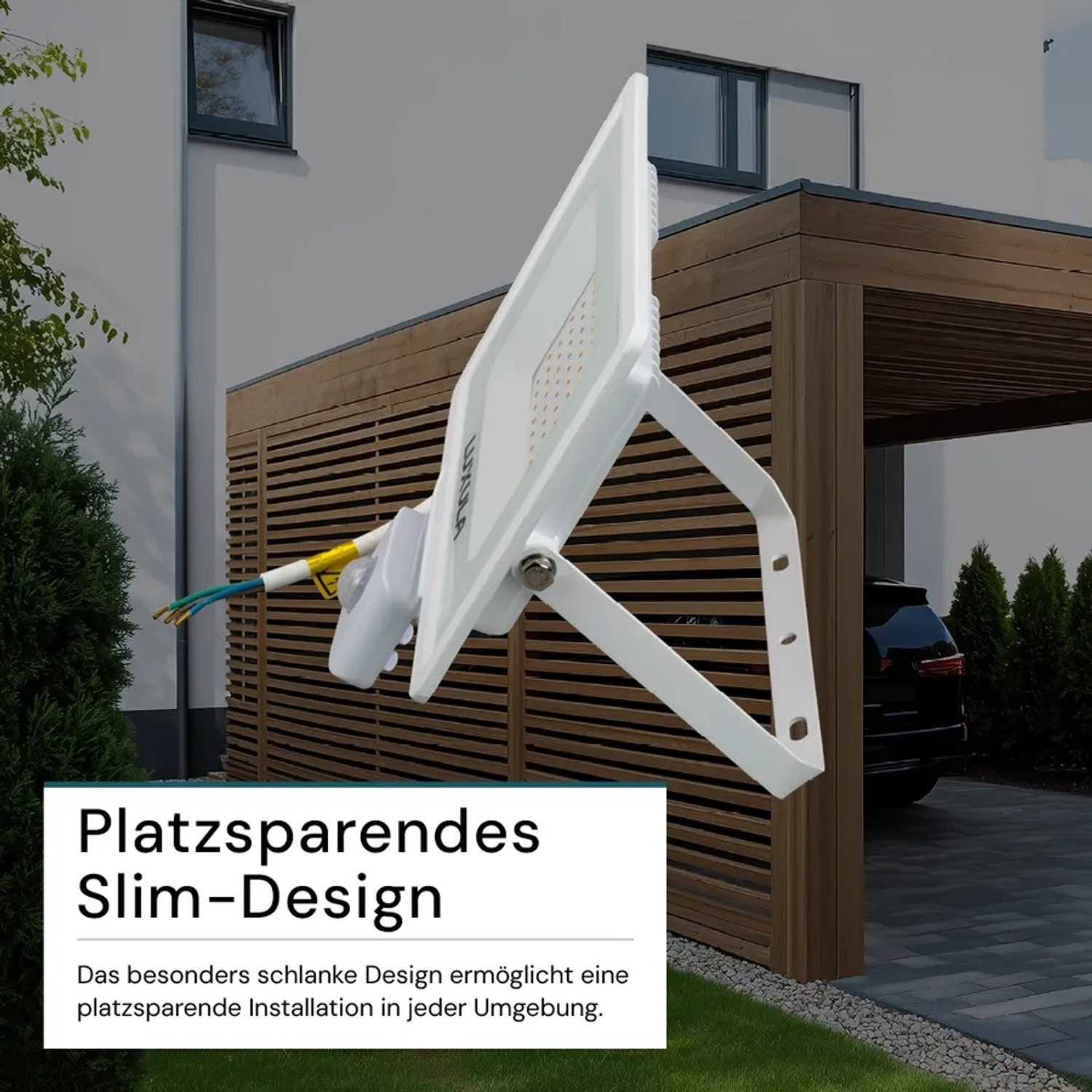Weißer LUXULA LED Strahler 50W mit Bewegungsmelder für Außen, Slim Design.
