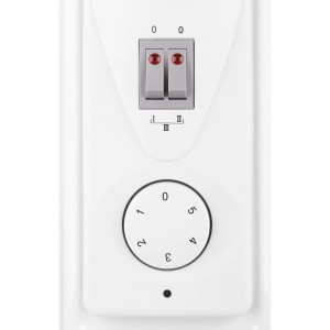 Detailaufnahme: Bedienelemente des Ölradiators Karup 1.500 W mit Schaltern und Thermostat.