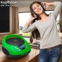 Grüner Cyberlux CL-700 CD/MP3/USB Radio mit Griff, blauem Display. Frau hört Musik über Kopfhörer.