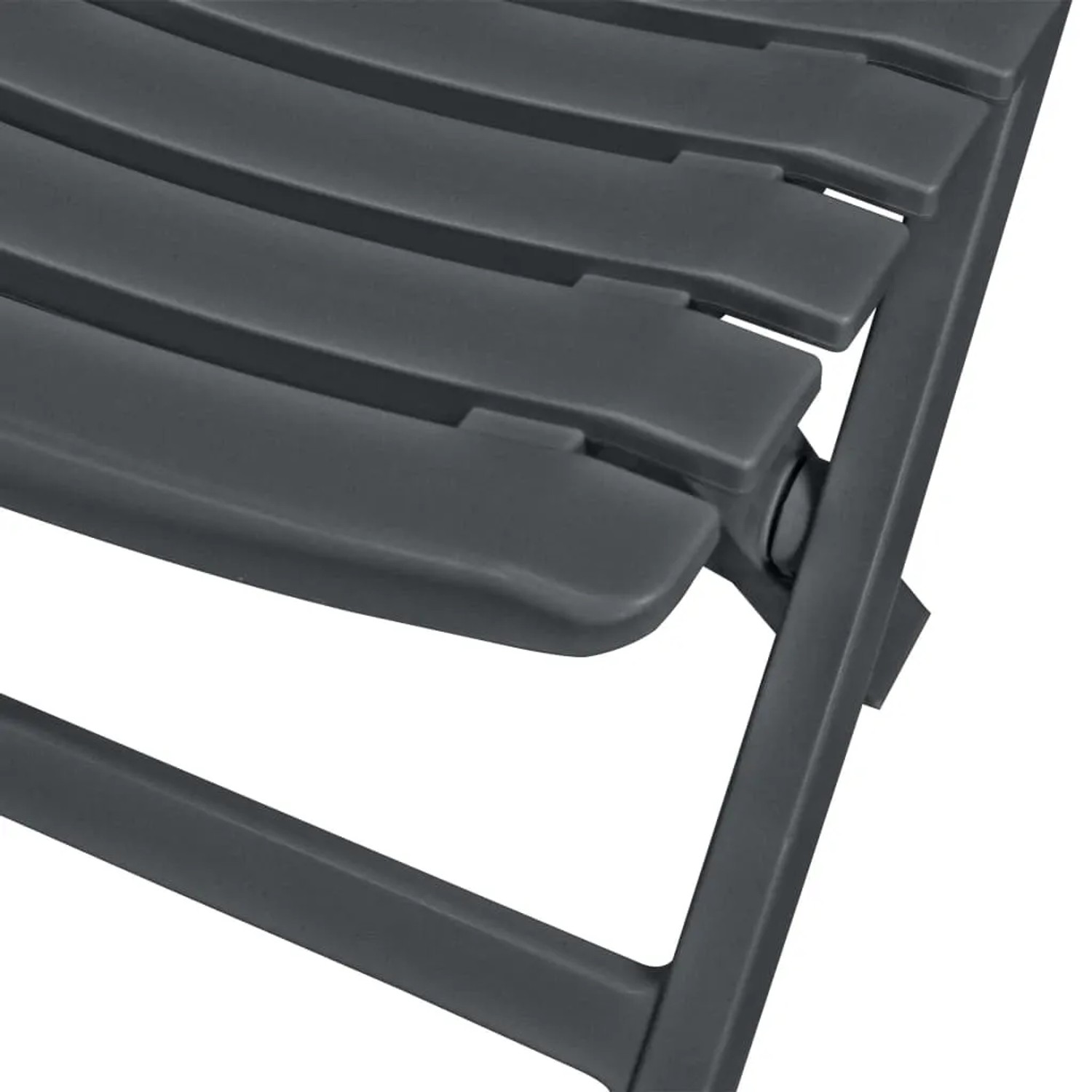 Detailaufnahme: Anthrazitfarbenes, klappbares Bistro-Set aus Kunststoff, Gartenmöbel.