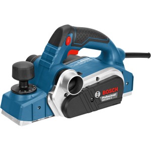 Bosch Professional Hobel GHO 26-82 D, 710 W, blau, mit Aluminiumfussplatte und Staubsack.