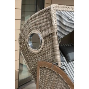 Detailansicht: GarWoh Strandkorb Rantum Teak mit Bullauge und PE-Geflecht im Dessin 550.