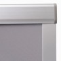 Detailansicht: Graues Verdunklungsrollo vidaXL SK08 für Velux Fenster.