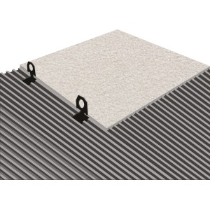 LUX Nivellierhilfe: Fliese mit Keilen und Clips (1,5 mm) auf gerilltem Untergrund.