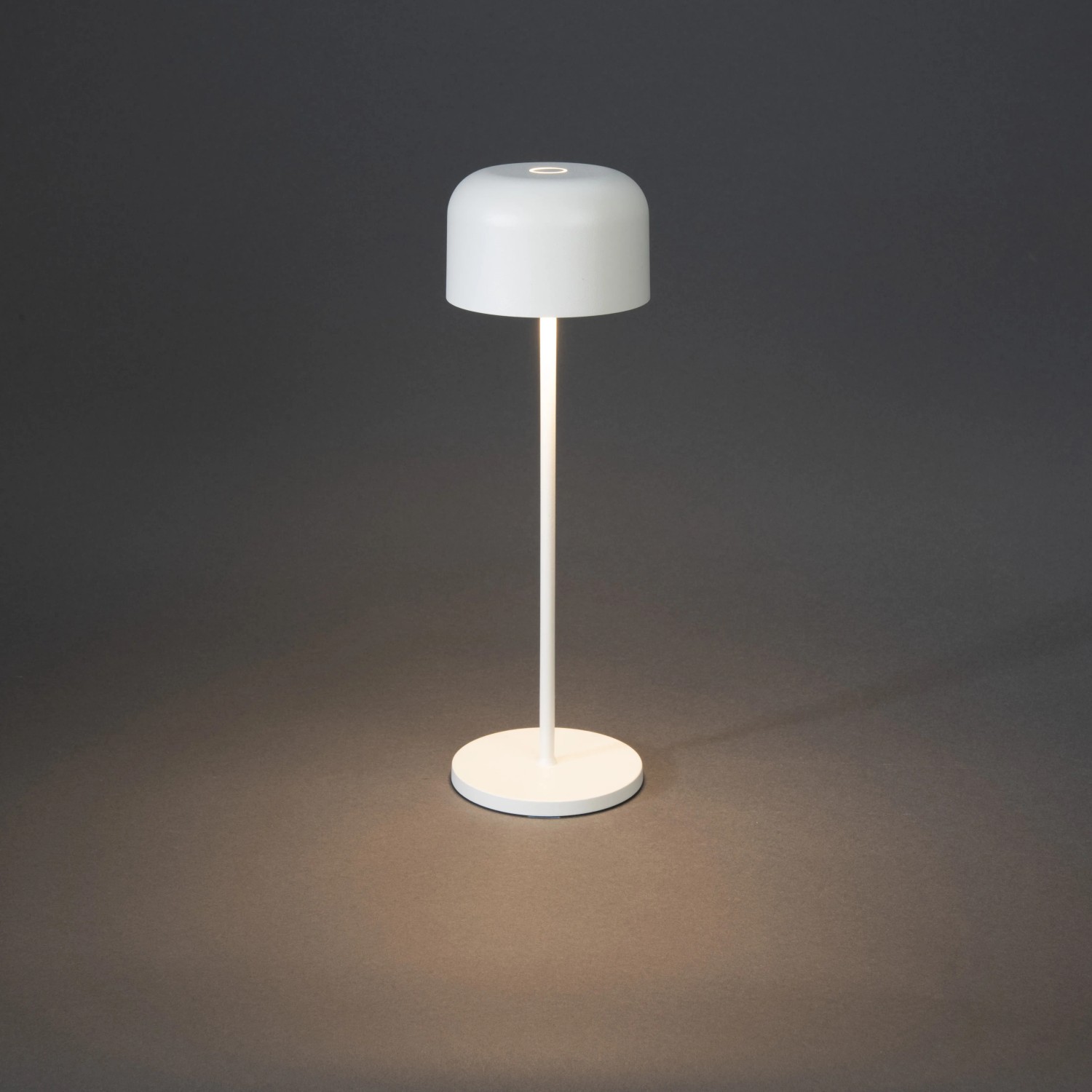 Weiße Konstsmide LED Tischleuchte Lille, 36 cm hoch, für Innen und Außen. Dekorative Außenleuchte.