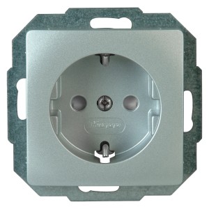 Kopp Steckdose 1-fach Paris Silber, Schutzkontakt-Steckdose für Unterputzmontage.