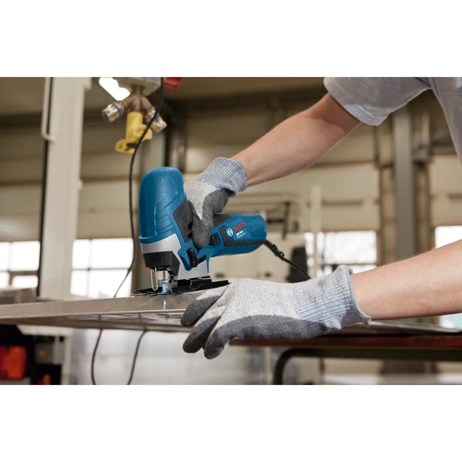 Bosch Professional Pendelhubstichsäge GST 90 E 650 W inkl. Koffer kaufen bei OBI