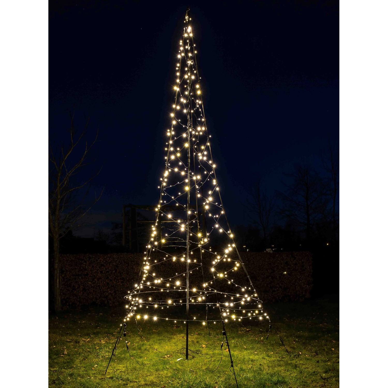 Fairybell 3D LED-Lichterbaum inkl. Mast für Außen 360 LED 3 m kaufen bei OBI