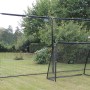 EXIT Backstop Sportnetz 300x600cm im Garten, Ballfangnetz und kleines Tor.