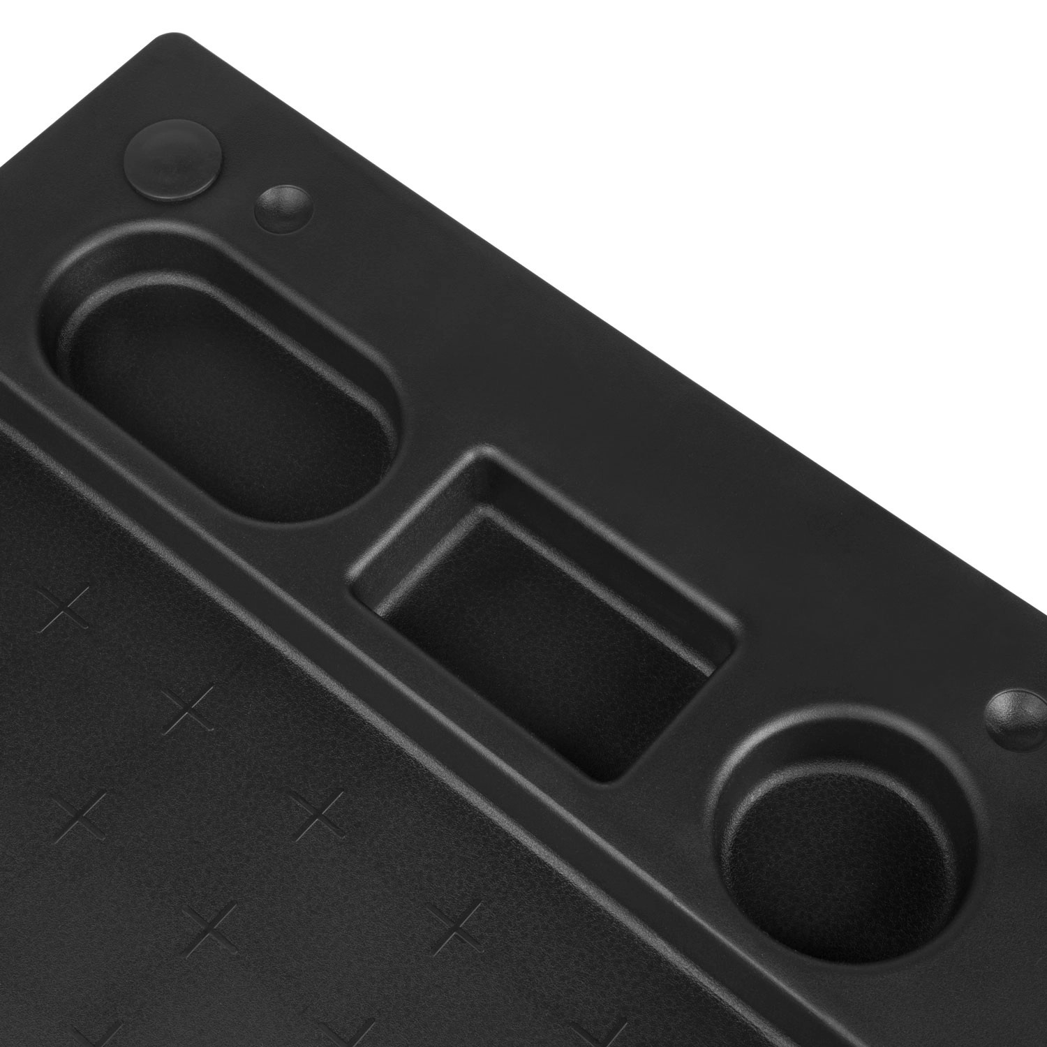 Detailaufnahme der Ablagefläche des hellblauen EBERTH Werkstattwagens mit Fächern und Mulden.