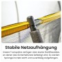 Detailaufnahme Sicherheitsnetz-Aufhängung mit Stahlflexstäben am Zero Gravity Trampolin.