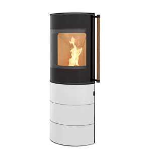 Weißer, ovaler H&M Germany Kaminofen Citro 2.0 mit Holzrelinggriff und Flamme im Brennraum.