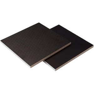 Braune Siebdruckplatte Birke mit Hexa-Prägung, 120x60x1,5 cm, für Möbelbau & Regalböden.