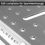 STAHLWERK mobiler Schweißtisch AWT-930: Detail der gelochten Stahl-Arbeitsplatte mit 20mm Löchern und Langmulden für Spannwerkzeuge.