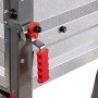 Detailaufnahme: Stema Variolux 550 Anhänger mit rotem Griff der Diebstahlsicherung.