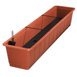 Terracottafarbener Geli Blumenkasten Aqua-Green 6,4 l mit Bewässerungssystem.