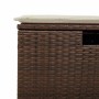 Detailaufnahme: Braune vidaXL Garten-Sofagarnitur aus Rattan mit cremefarbenem Kissen.