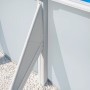 Detailansicht des weißen Gre Stahlwand-Pool Atlantis, ovale Form, Stützstruktur.
