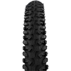 Schwarzer Fischer MTB Reifen 26 Zoll (66 cm) mit grobem Profil.