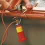 Rothenberger Löt-Set zum Löten einer Dachrinne aus Kupfer mit Kolbenbrenner und Windschutz.