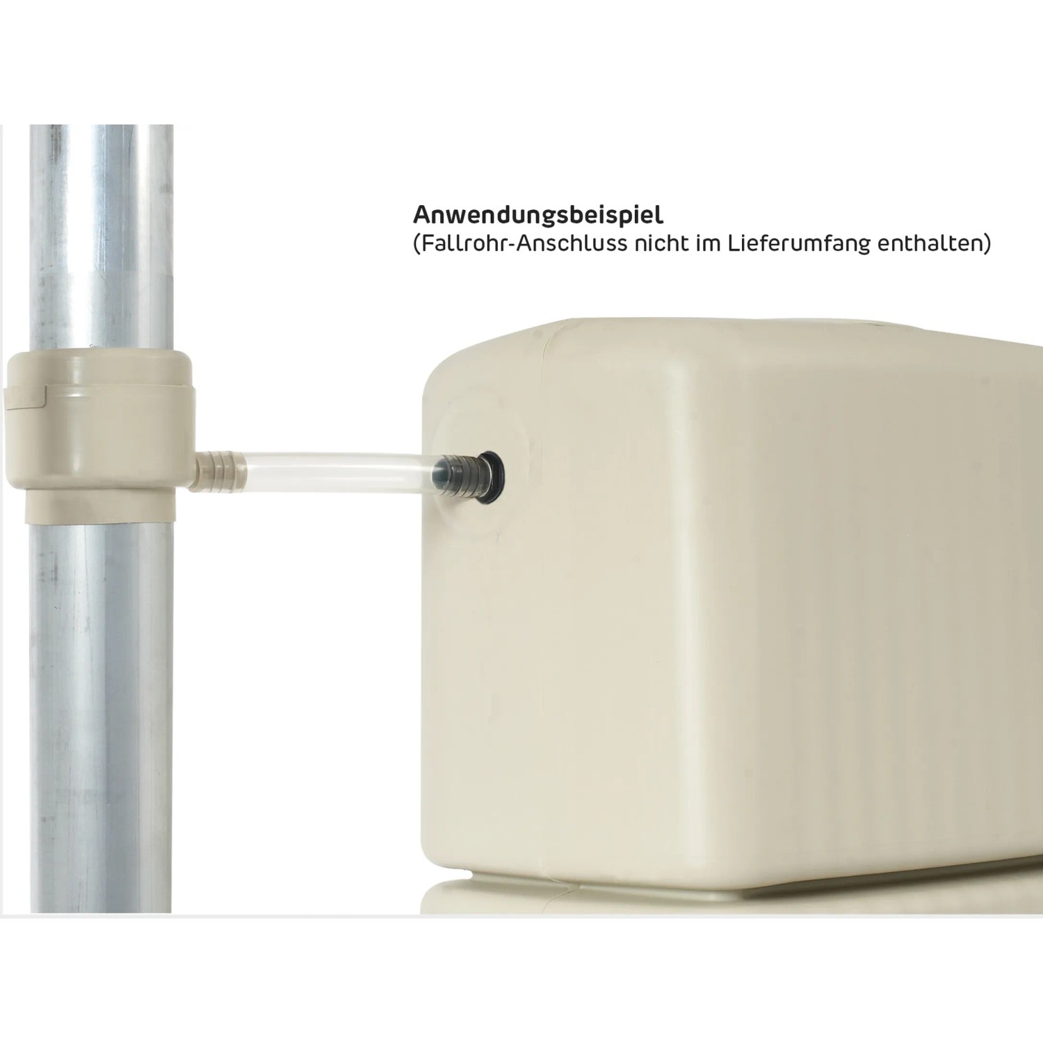 4rain Wandtank Slim 350 l in Sandbeige mit Fallrohranschluss als Anwendungsbeispiel.
