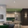 Weiße Sollux Lighting Hängeleuchte ORbis über Esstisch in modernem Wohnraum.
