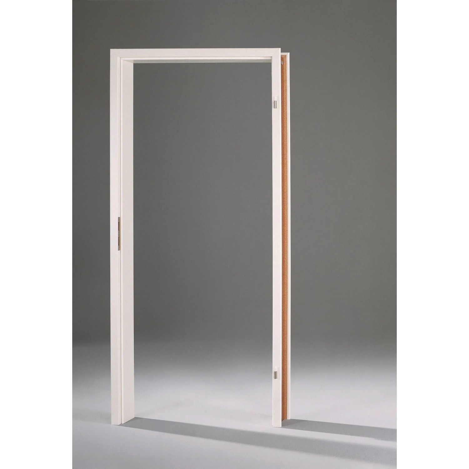 Türzarge CPL Nussbaum, 86x198,5 cm, links angeschlagen. Holznachbildung mit Rundkante.